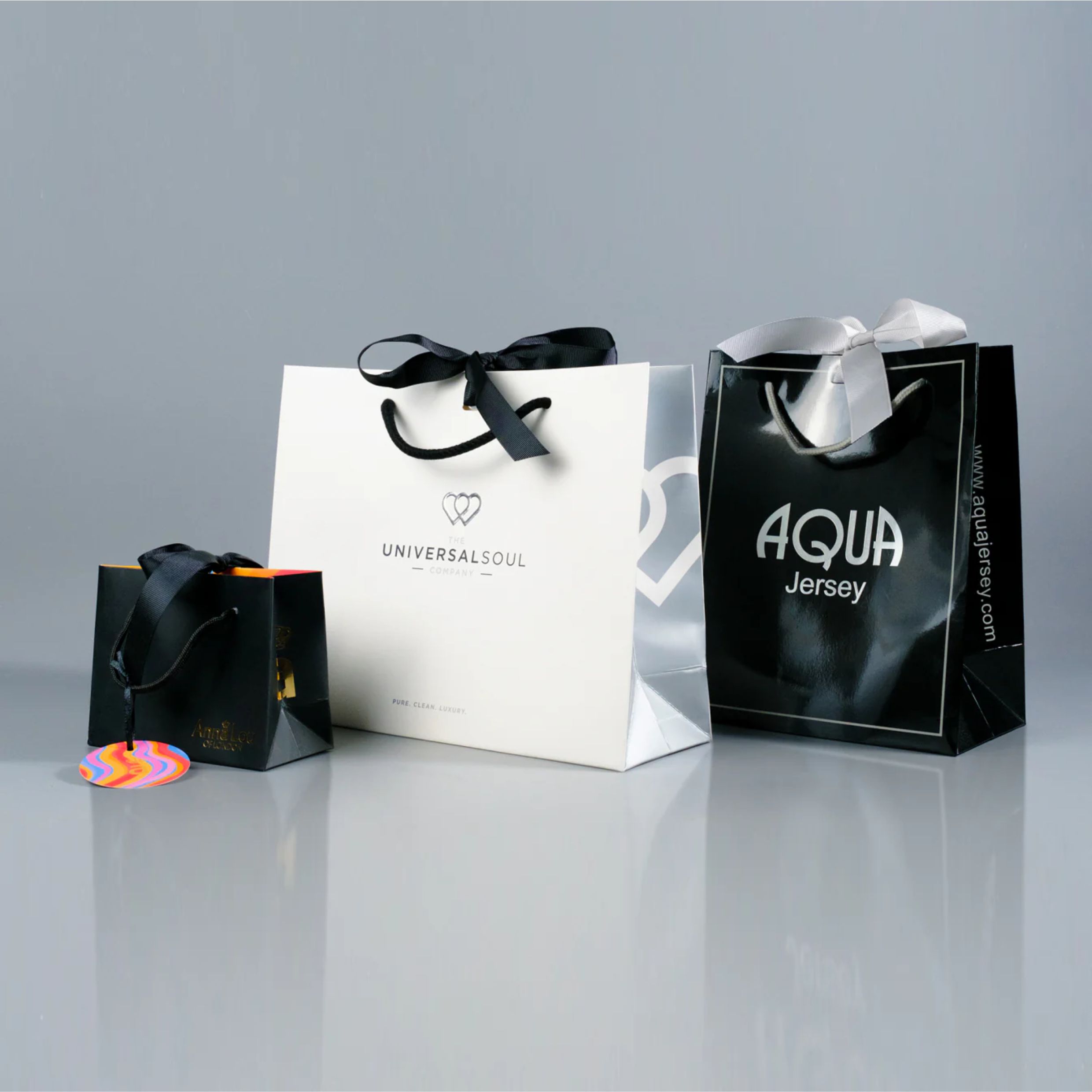 customized-branded-gift-bags