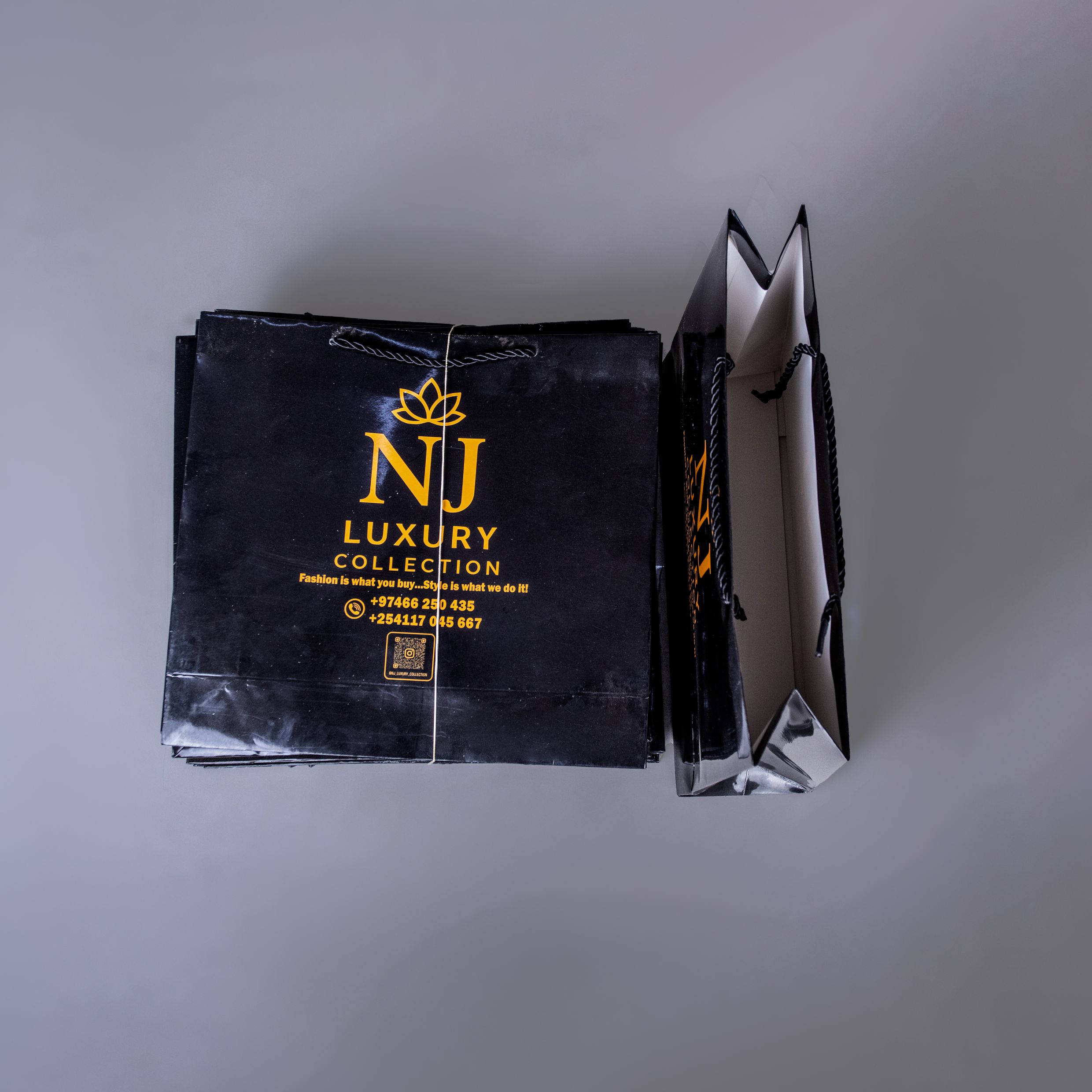 customized-branded-gift-bags