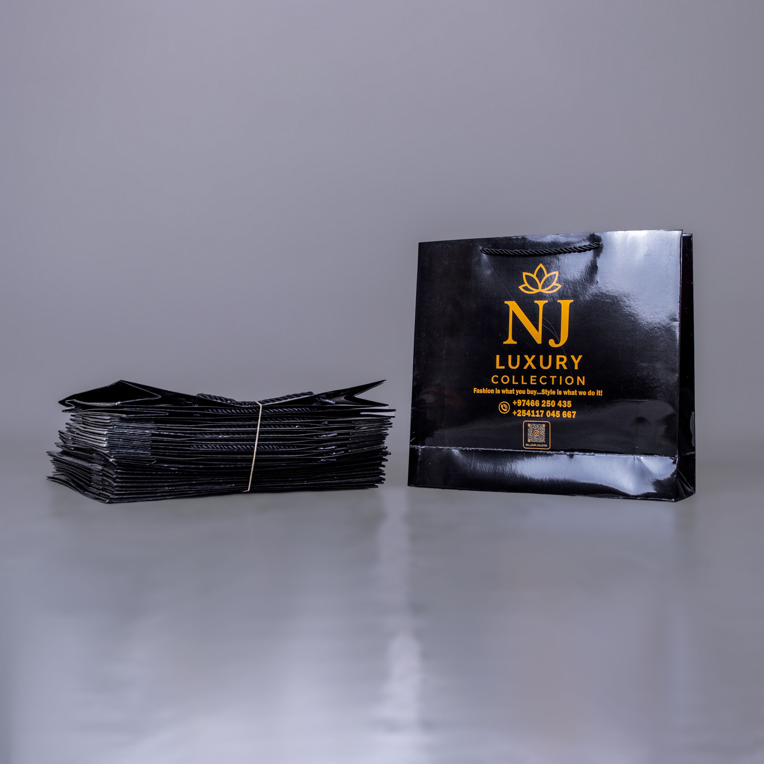 customized-branded-gift-bags